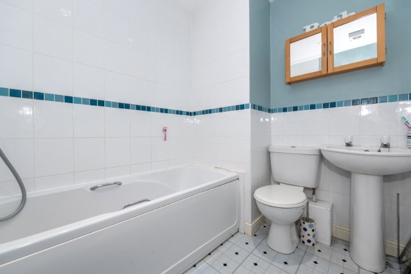 Hawk Crescent, Bourne, PE10