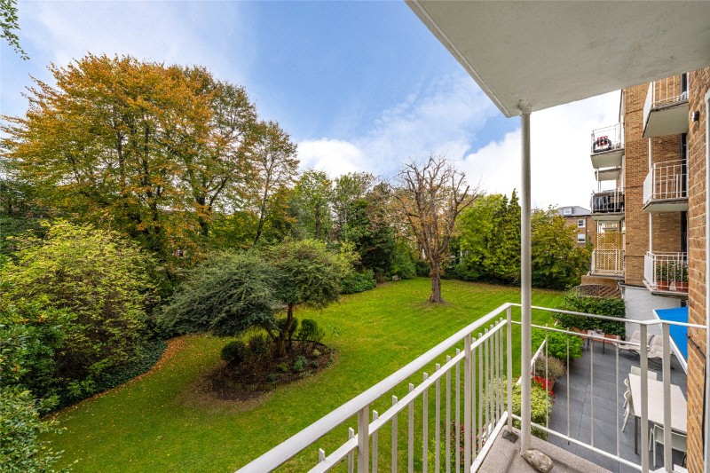 Lambolle Road, London, NW3