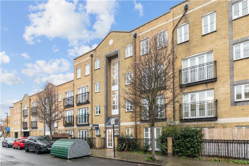 Combermere Road, London, SW9