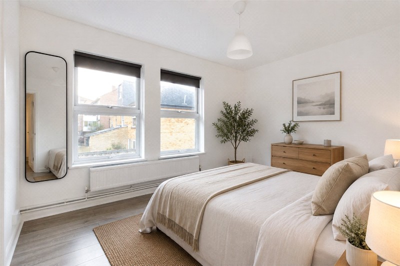 Holm Oak Close, London, SW15