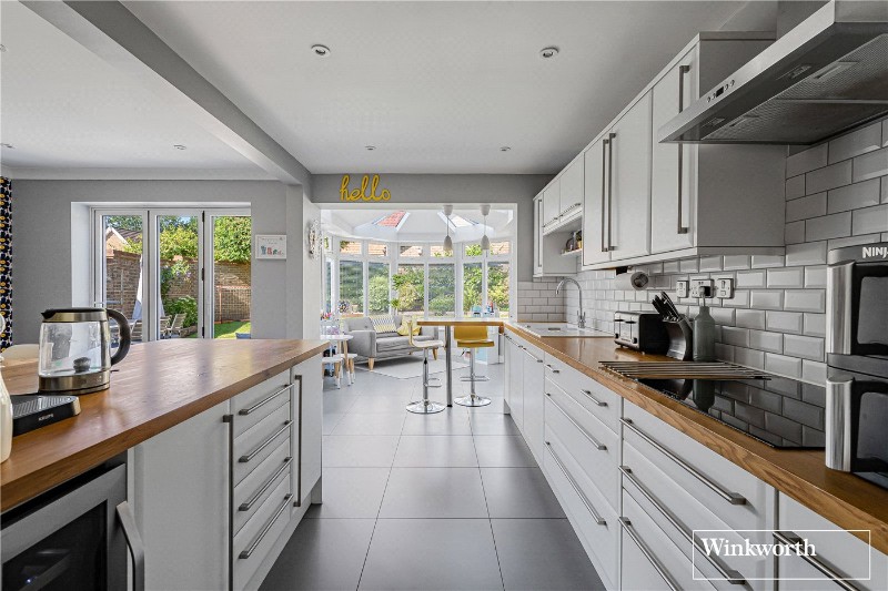 Heywood Drive, Bagshot, Surrey, GU19