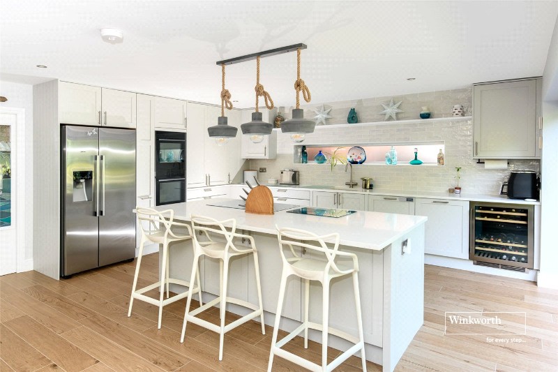 Bute Drive, Highcliffe, Christchurch, BH23