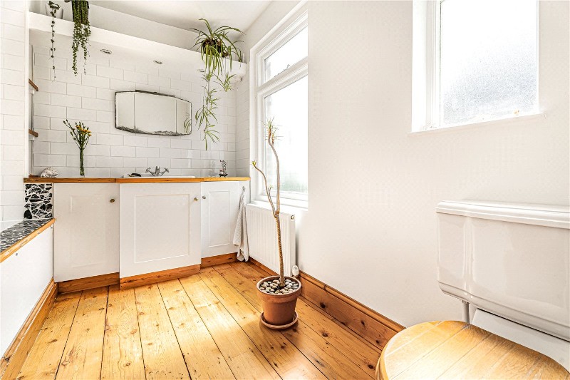 Ridge Road, London, N8
