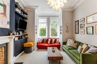 Sisters Avenue, London, SW11
