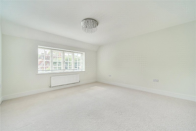 Burnham Square, Upper Froyle, Alton, Hampshire, GU34