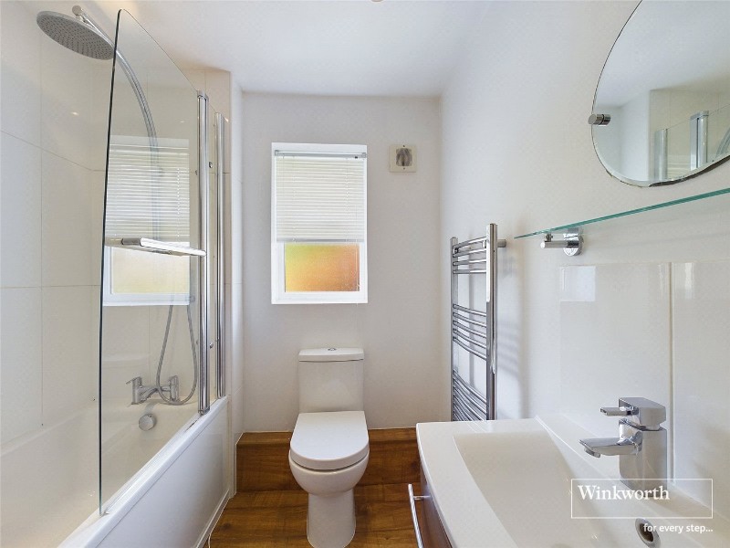 Duchess Close, Crowthorne, Berkshire, RG45