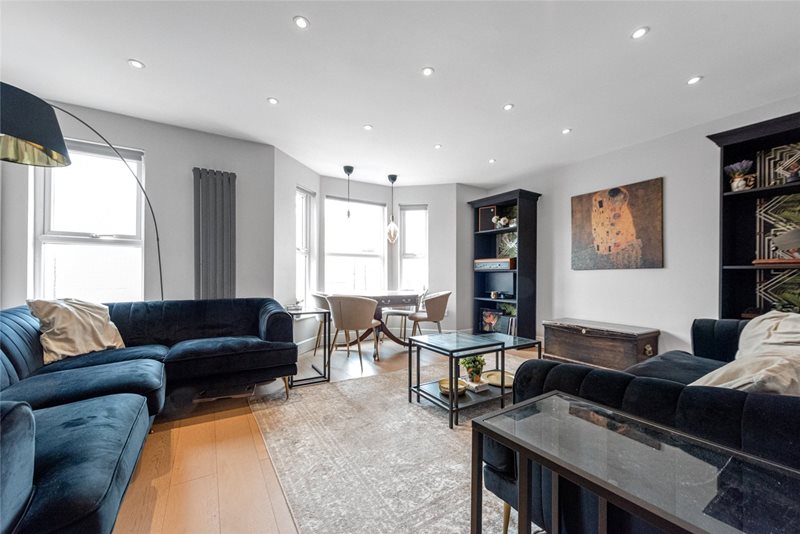Cornwall Gardens, London, NW10