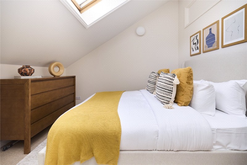 Tollington Place, London, N4