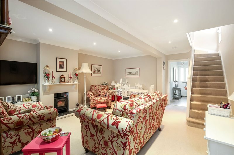 Eling Close, Winchester, Hampshire, SO22