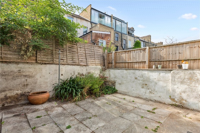 Elfort Road, London, N5