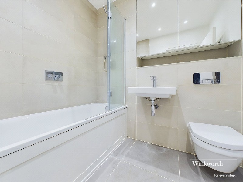 Champlain Street, Reading, Berkshire, RG2