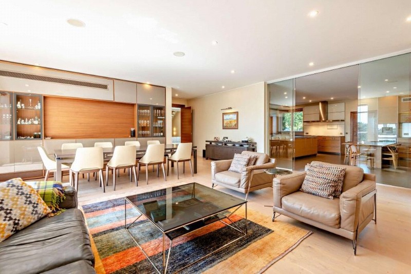 Yaffle Road, St Georges Hill, KT13
