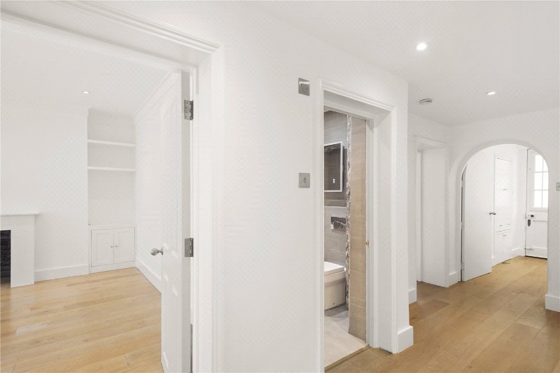 Stanley Gardens, London, W11
