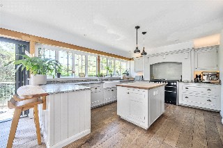 Sandy Lane, Rushmoor, Farnham, Surrey, GU10