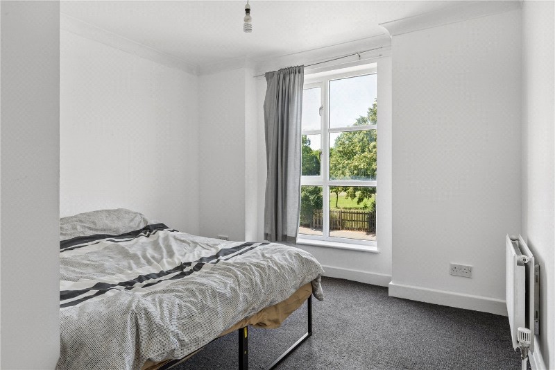 Seven Sisters Road, London, N4