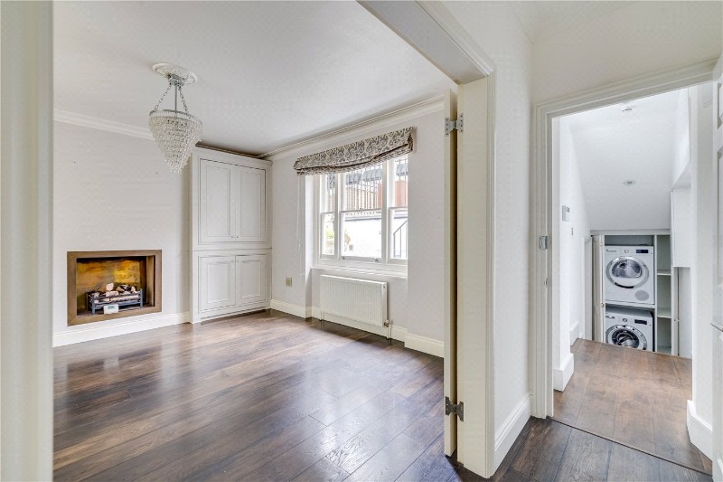 Walham Grove, London, SW6