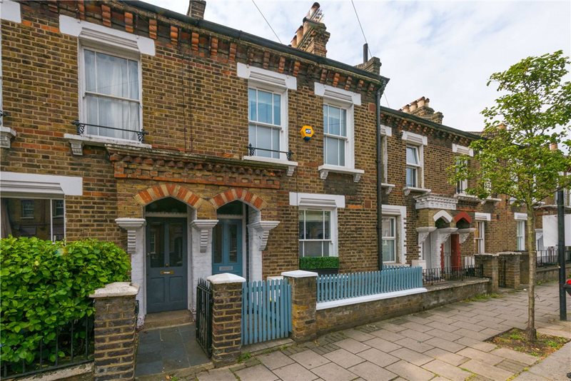 Kilburn Lane, London, W10