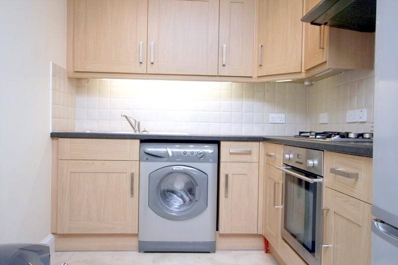 Grosvenor Parade, Uxbridge Road, Ealing, London, W5