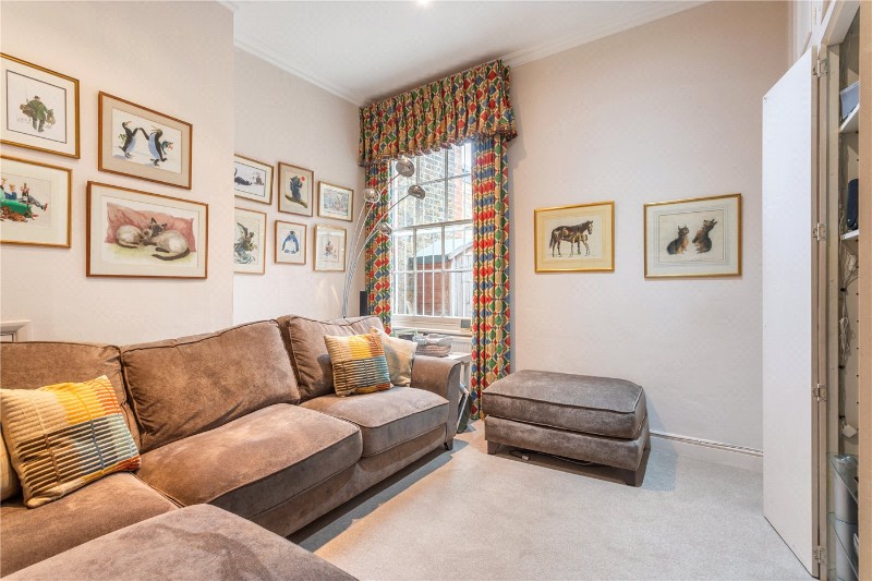 Kirkstall Road, London, SW2