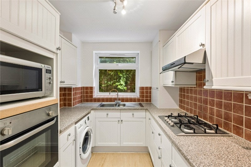 Holden Road, Woodside Park, London, N12
