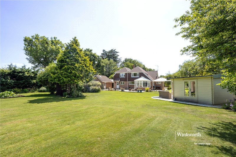 Brownhill Road, Wootton, Nr New Milton, Hampshire, BH25