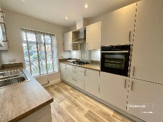 Sunset Mews, Highcliffe, Christchurch, BH23