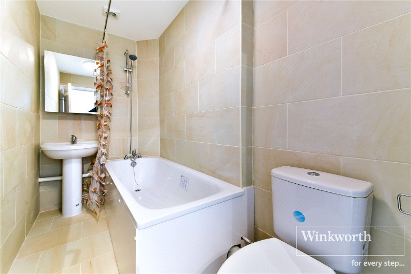 Alkerden Road, London, W4