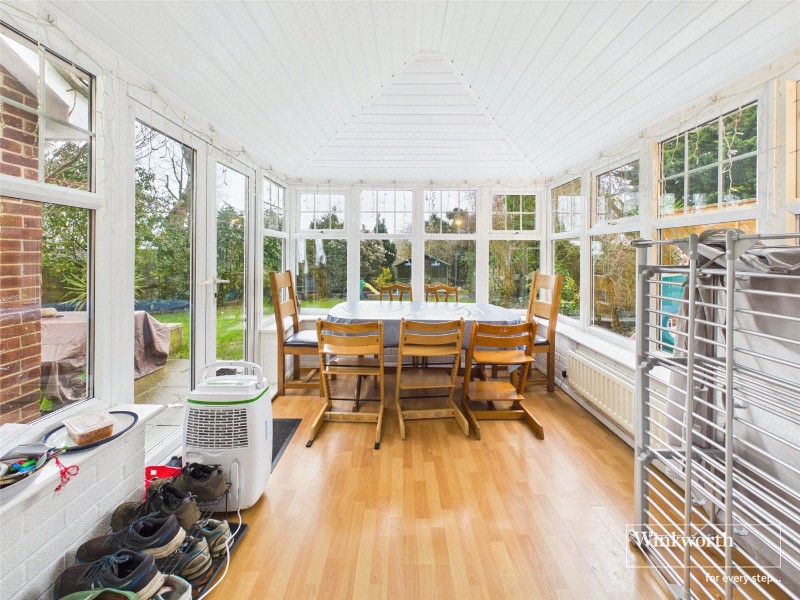 Lamorna Crescent, Tilehurst, Reading, Berkshire, RG31