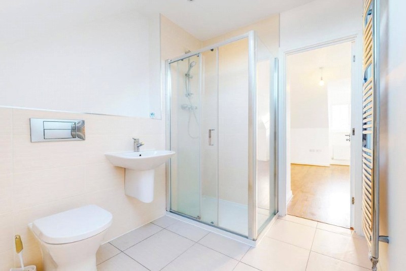 Damson Way, Carshalton, SM5