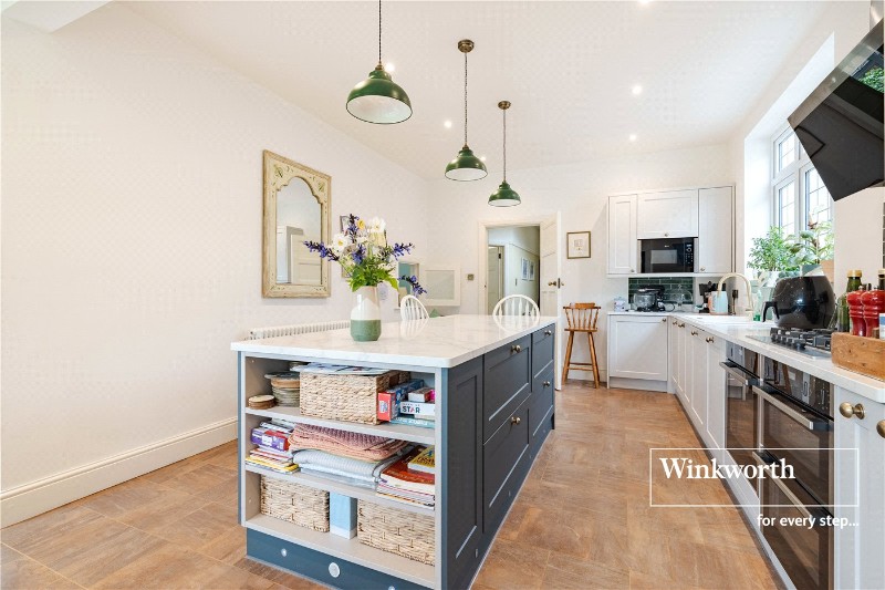 Thistlebarrow Road, Bournemouth, Dorset, BH7