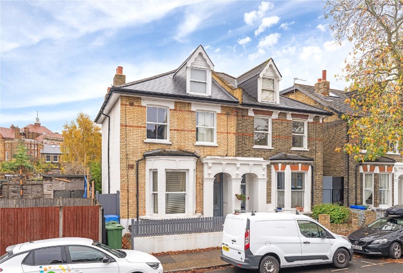 Derwent Grove, East Dulwich, London, SE22