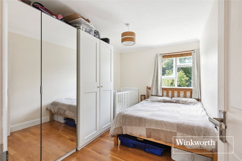 Nether Street, Finchley, London, N3