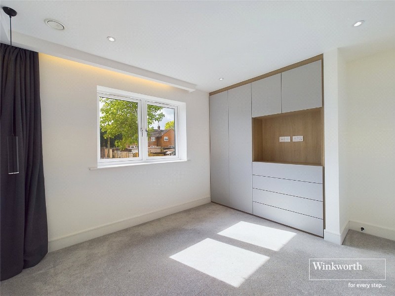 Old Brewery Court, 12a Omers Rise, Burghfield Common, Reading, RG7