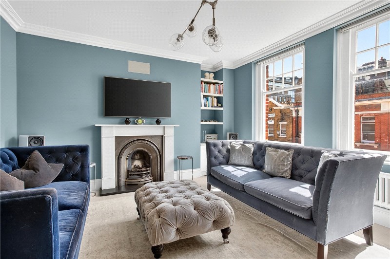Russell Chambers, Bury Place, London, WC1A