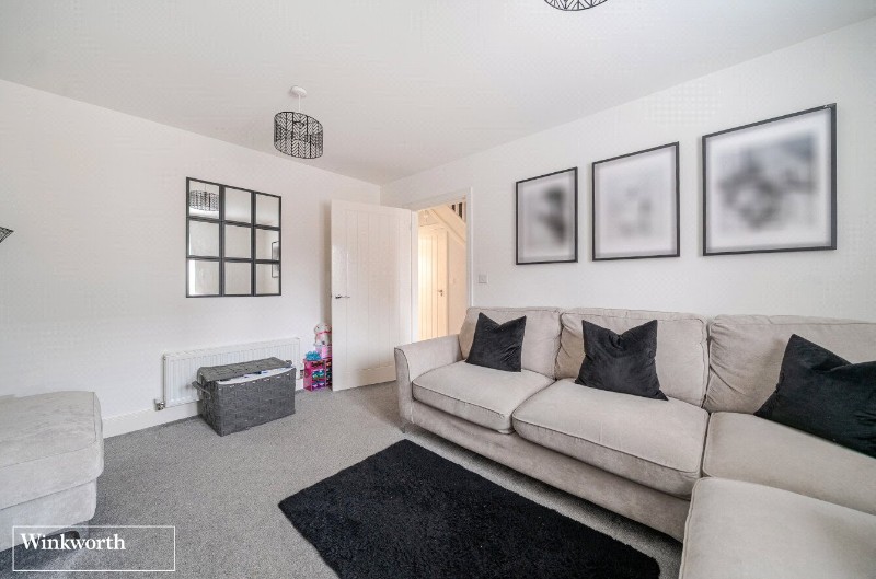 Saunders Way, Basingstoke, Hampshire, RG23