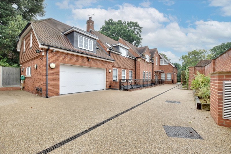 Kemnal Road, Chislehurst, Kent, BR7