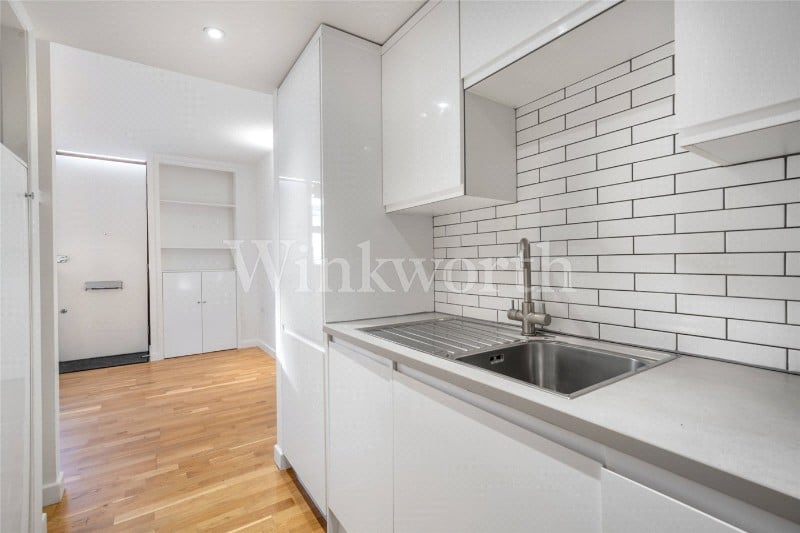 Accommodation Road, London, NW11