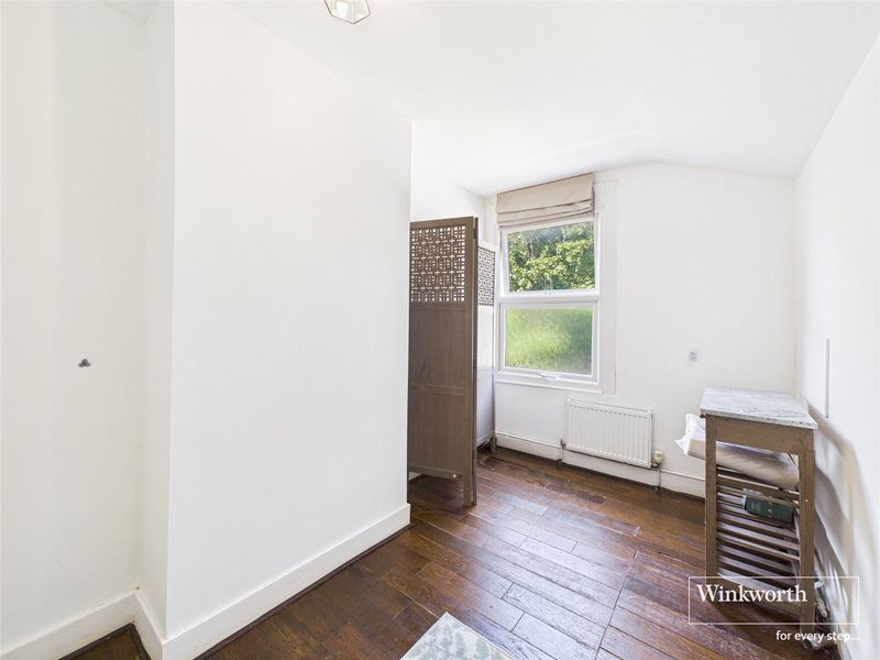Colindale Avenue, Colindale, NW9