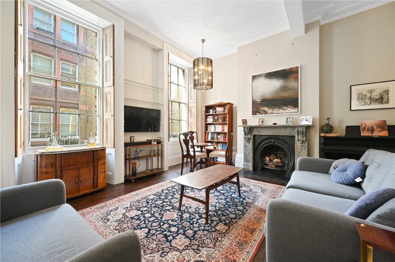 New Row, London, WC2N