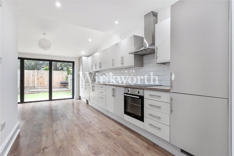 Maurice Avenue, London, N22
