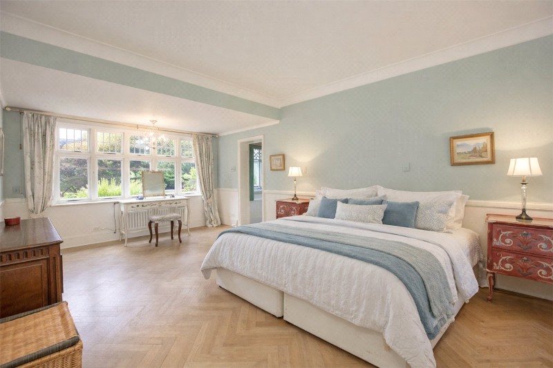 Westmead, London, SW15