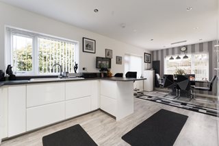 Hamdown Crescent, East Wellow, Romsey, Hampshire, SO51