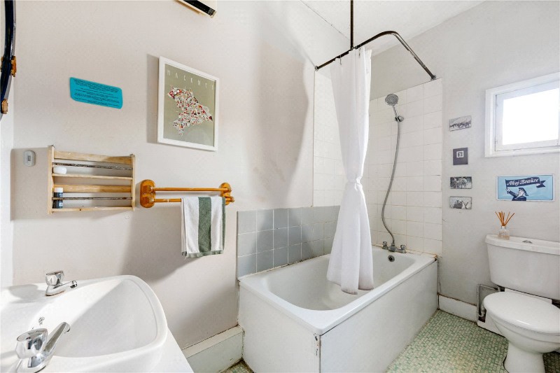 Albion Road, London, N16