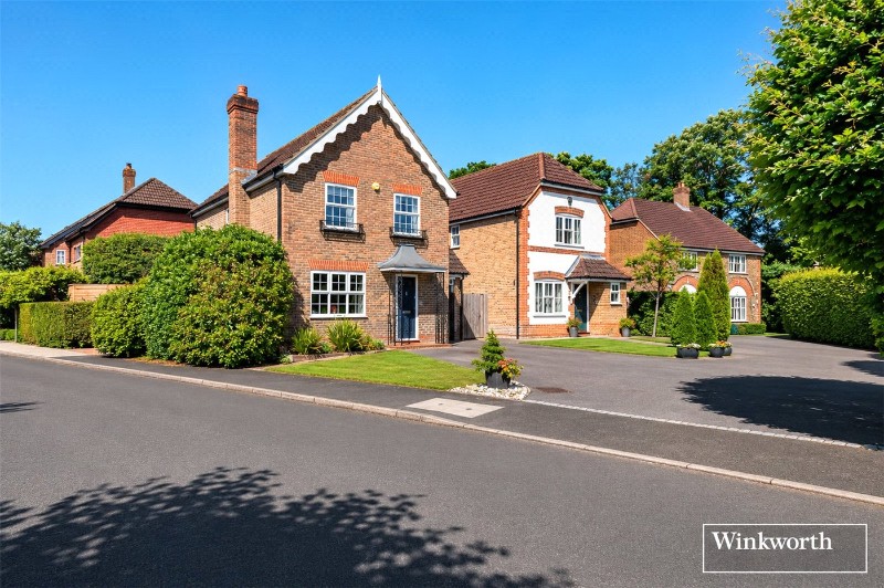 Heywood Drive, Bagshot, Surrey, GU19