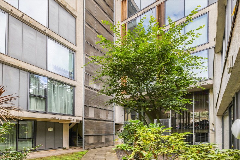 Goswell Road, London, EC1V