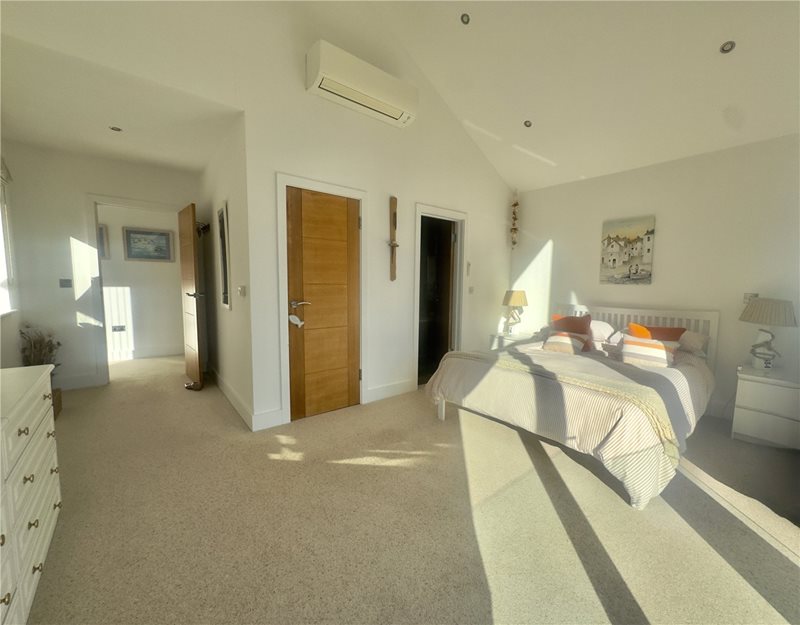 Kivernell Road, Milford on Sea, Lymington, Hampshire, SO41