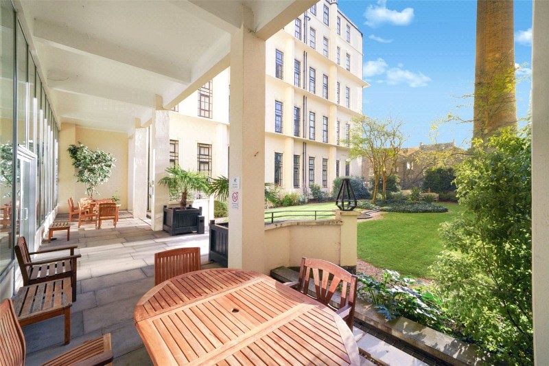 Manor Gardens, London, N7