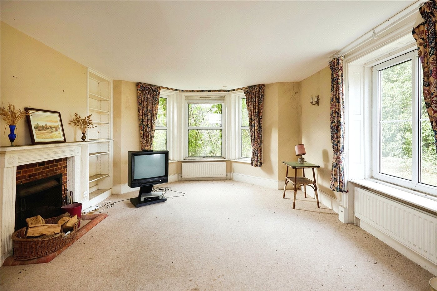 8 bedroom property for sale in Homington Road, Coombe Bissett, Salisbury, Wiltshire, SP5 (Ref