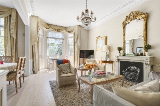 Lower Sloane Street, London, SW1W