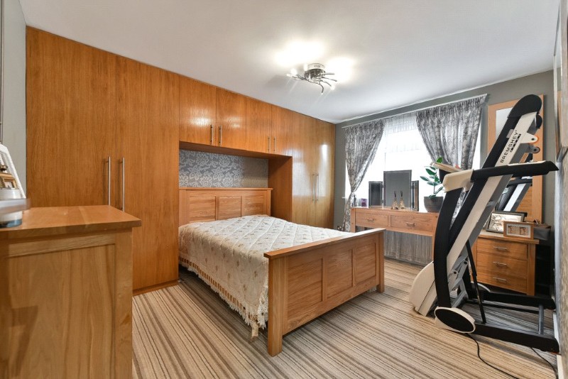 Britannia Road, Surbiton, KT5